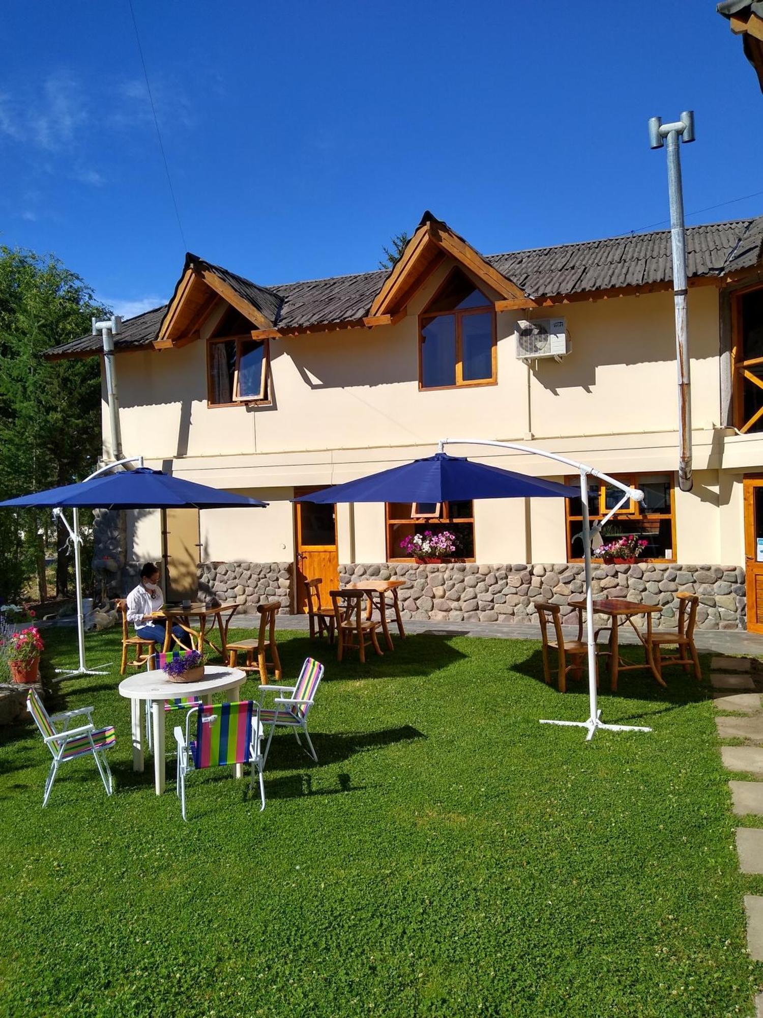 Hosteria y Cabañas Casa de Piedra Trevelín Exterior foto
